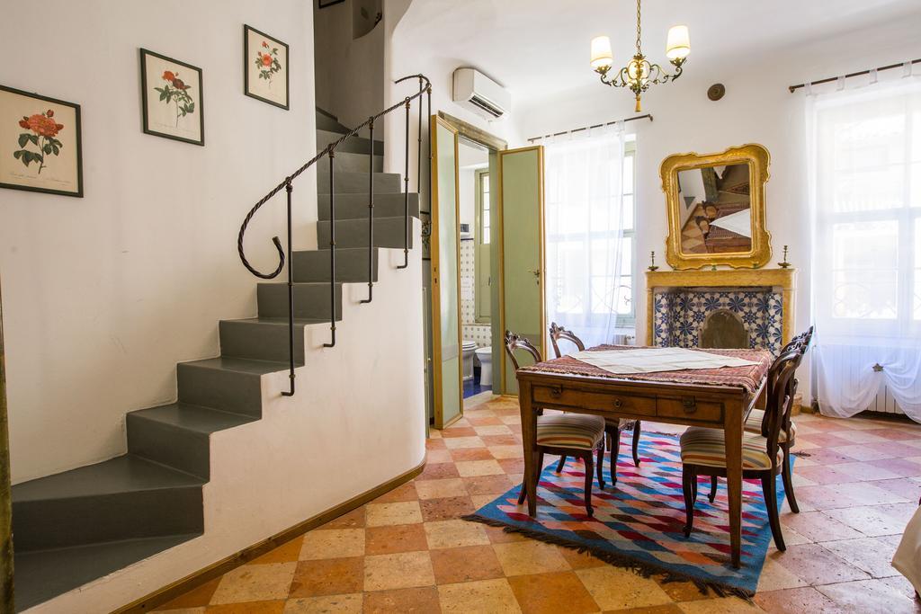 Le Camerine Apartment Water Front توسكولانو ماديرنو المظهر الخارجي الصورة